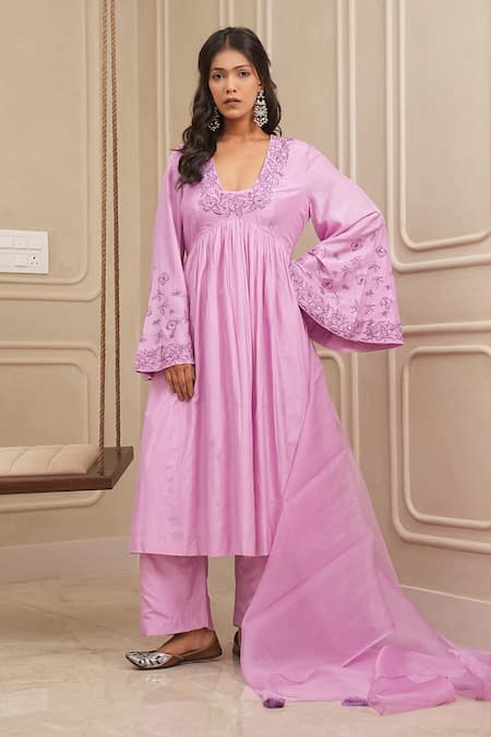 HOUSE OF KÀRMÀH Purple Katan Silk Embroidery Floral Blunt V-neck Yoke Anarkali And Palazzo Set 