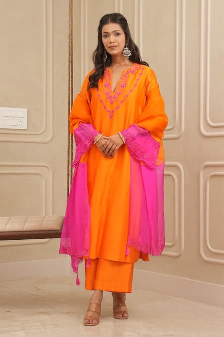 HOUSE OF KÀRMÀH Sunset Embroidered Straight Kurta & Palazzo Set 