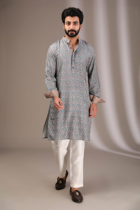 Rabani & Rakha Thread Embroidered Kurta With Solid Pant 