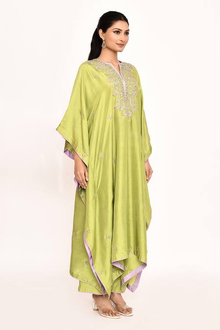 Anushree Reddy_Green Zari Split V-neck Zardozi Embroidered Kaftan Pant Set _at_Aza_Fashions