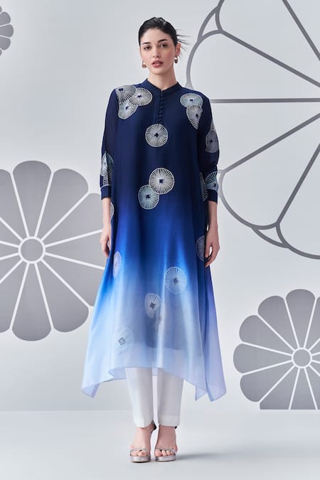 Nachiket Barve Ombre Floral Embroidered Kurta 