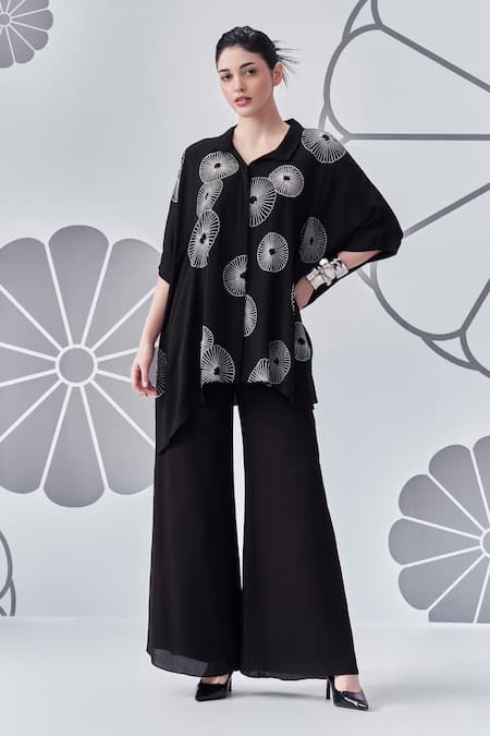 Nachiket Barve Black Georgette Embroidery Floral Collar Shirt With Pant 