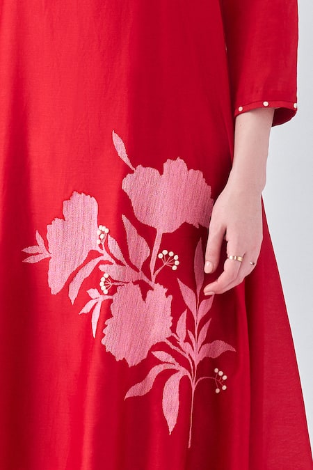 Nachiket Barve Red Chanderi , Embroidery Mandarin Collar Floral Asymmetric Kurta Online at Aza Fashions Nachiket Barve_Red Chanderi , Embroidery Mandarin Collar Floral Asymmetric Kurta _Online_at_Aza_Fashions