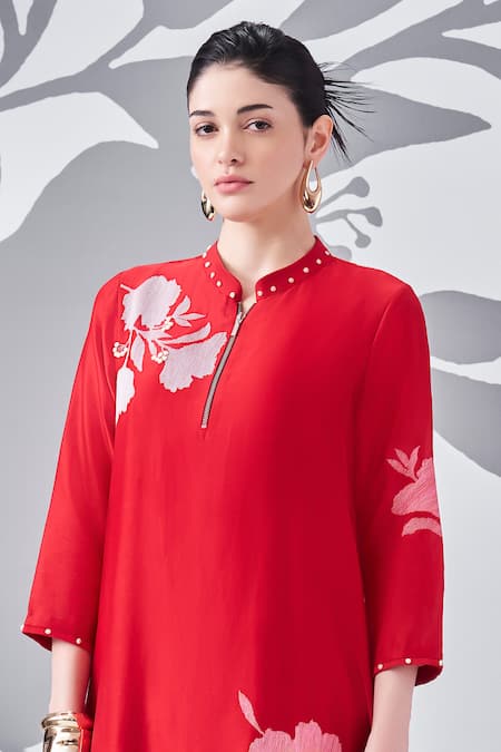 Buy Nachiket Barve Red Chanderi , Embroidery Mandarin Collar Floral Asymmetric Kurta Online at Aza Fashions Buy_Nachiket Barve_Red Chanderi , Embroidery Mandarin Collar Floral Asymmetric Kurta _Online_at_Aza_Fashions