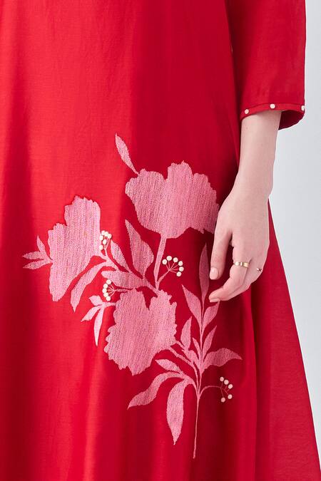 Nachiket Barve Red Chanderi Silk, Cotton, Silk, Georgette Floral Asymmetric Kurta Pant Set Online at Aza Fashions Nachiket Barve_Red Chanderi Silk, Cotton, Silk, Georgette Floral Asymmetric Kurta Pant Set _Online_at_Aza_Fashions