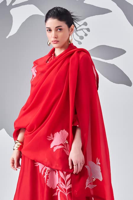 Buy Nachiket Barve Red Chanderi Silk, Cotton, Silk, Georgette Floral Asymmetric Kurta Pant Set Buy_Nachiket Barve_Red Chanderi Silk, Cotton, Silk, Georgette Floral Asymmetric Kurta Pant Set