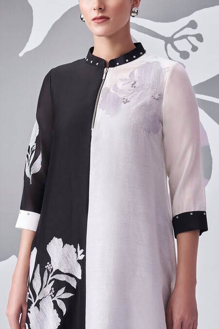 Buy_Nachiket Barve_Ivory Chanderi Silk Embroidery Mandarin Collar Colour Block Kurta _Online_at_Aza_Fashions
