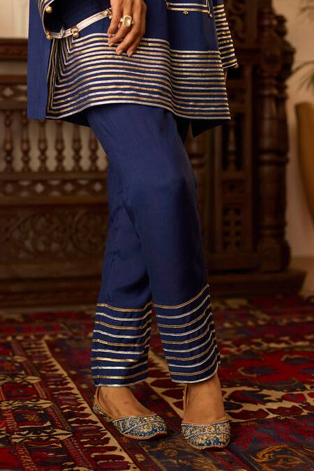 Buy Inej Blue Cotton, Silk Gota Patti, Sequins, Embroidered Kashmiri Kurta And Pant Set Buy_Inej_Blue Cotton, Silk Gota Patti, Sequins, Embroidered Kashmiri Kurta And Pant Set