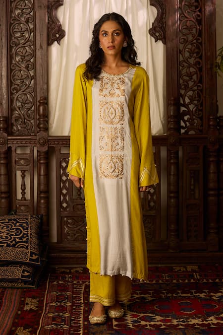 Inej Yellow Cotton, Silk Gota Patti, Sequins, Embroidery Straight Kurta With Pant Online at Aza Fashions Inej_Yellow Cotton, Silk Gota Patti, Sequins, Embroidery Straight Kurta With Pant _Online_at_Aza_Fashions