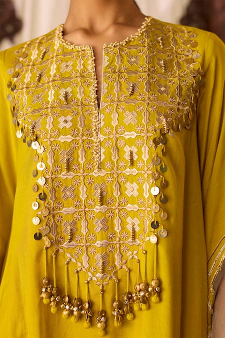 Inej Yellow Cotton, Silk Sequins, Tassels Embroidered Asymmetric Kurta With Pant at Aza Fashions Inej_Yellow Cotton, Silk Sequins, Tassels Embroidered Asymmetric Kurta With Pant _at_Aza_Fashions