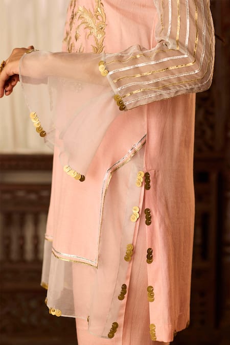 Buy Inej Peach Cotton, Silk Beads Bandeau Neck Embroidered Front Tunic And Pant Set Online at Aza Fashions Buy_Inej_Peach Cotton, Silk Beads Bandeau Neck Embroidered Front Tunic And Pant Set _Online_at_Aza_Fashions