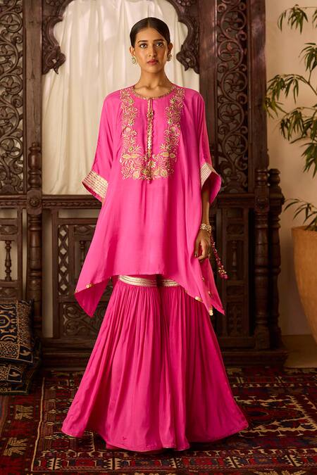 Inej Pink Cotton, Silk Sequins Round Neck Embroidered Kaftan With Gharara Online at Aza Fashions Inej_Pink Cotton, Silk Sequins Round Neck Embroidered Kaftan With Gharara _Online_at_Aza_Fashions