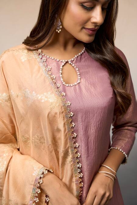 Parshya_Pink Brocade, Silk Pearls, Embroidery Keyhole Neck Shimmer Finish Kurta Pant Set _at_Aza_Fashions
