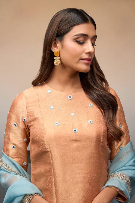 Shop Parshya Peach Brocade Embroidery, Mirrors Round Neck Work Butti Kurta Pant Set Online at Aza Fashions Shop_Parshya_Peach Brocade Embroidery, Mirrors Round Neck Work Butti Kurta Pant Set _Online_at_Aza_Fashions