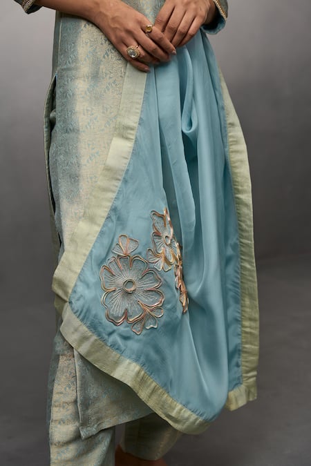 Shop_Parshya_Blue Brocade, Chiffon Sequins, Embroidery V-neck Banarasi Pattern Kurta Pant Set _Online_at_Aza_Fashions