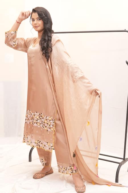 Ankita S Goswami Carnation Thread Embroidered Floral Kurta Culottes Set 