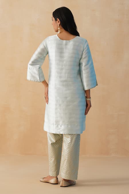 Shop Palak & Mehak Sky Blue Crepe, Chiffon Embroidery, Lace V-neck Kurta Pant Set at Aza Fashions Shop_Palak & Mehak_Sky Blue Crepe, Chiffon Embroidery, Lace V-neck Kurta Pant Set _at_Aza_Fashions