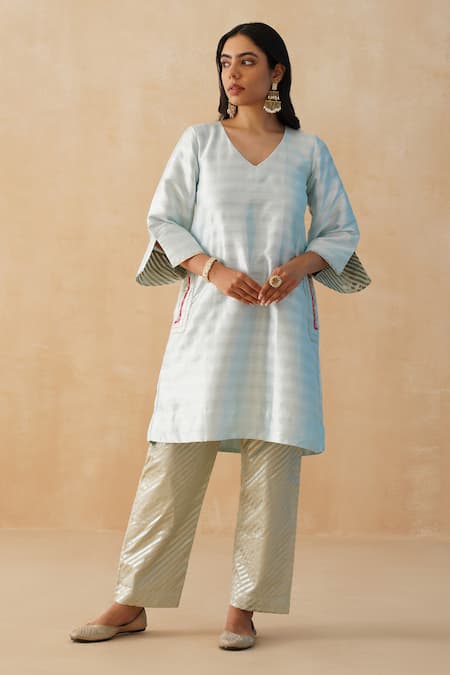 Palak & Mehak Sky Blue Crepe, Chiffon Embroidery, Lace V-neck Kurta Pant Set Online at Aza Fashions Palak & Mehak_Sky Blue Crepe, Chiffon Embroidery, Lace V-neck Kurta Pant Set _Online_at_Aza_Fashions