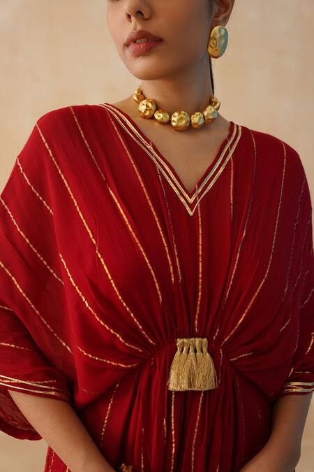 Palak & Mehak_Red Crepe Lace V-neck Textured Embroidered Kaftan _at_Aza_Fashions