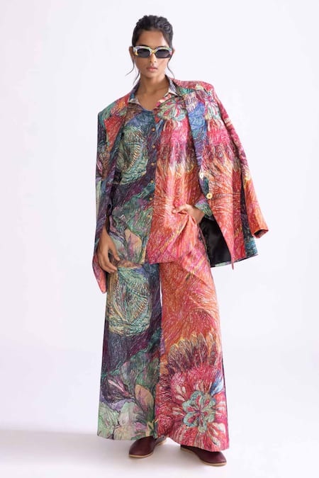 Buy_Saaksha & Kinni_Multi Color Muslin Bailey Printed Blazer _Online_at_Aza_Fashions