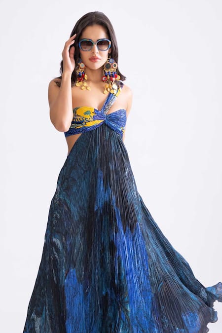 Buy Saaksha & Kinni Blue Chiffon, Polyester Embroidery Asymmetric Josephine Daisy Print Maxi Dress Online at Aza Fashions Buy_Saaksha & Kinni_Blue Chiffon, Polyester Embroidery Asymmetric Josephine Daisy Print Maxi Dress _Online_at_Aza_Fashions
