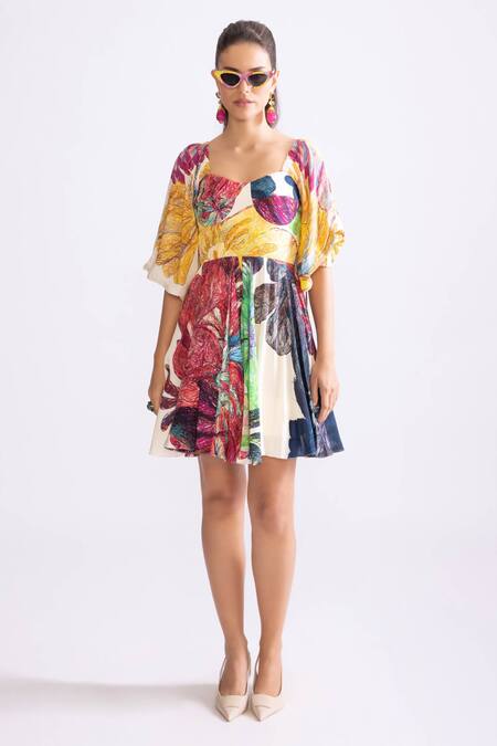Saaksha & Kinni_Multi Color Hemp Sweetheart Neck Savannah Daisy Chain Print Dress _Online_at_Aza_Fashions