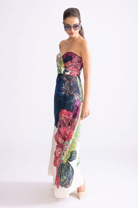 Buy_Saaksha & Kinni_Multi Color Cotton Embroidery Sweetheart Neck Hazel Daisy Print Draped Dress _Online_at_Aza_Fashions