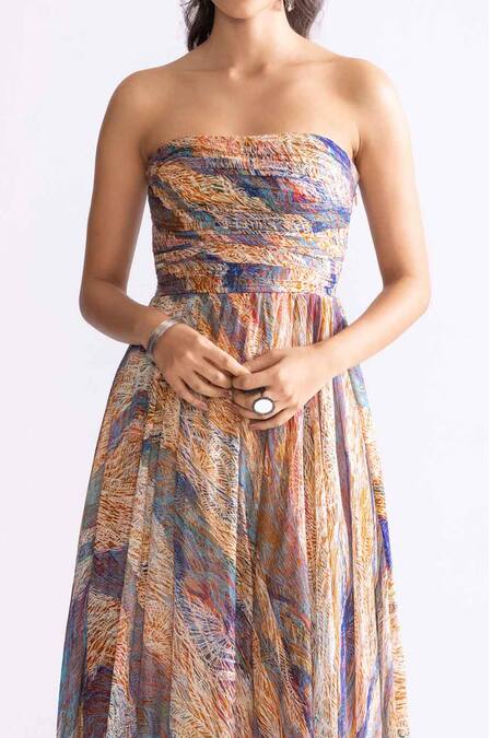 Saaksha & Kinni_Multi Color Chiffon Bandeau Neck Florence Wave Print Dress _Online_at_Aza_Fashions