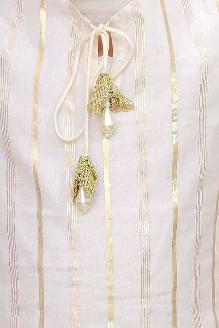 Shop_LIL DRAMA_White Cotton Tassels, Gota Patti Embroidered Kurta And Sharara Set _Online_at_Aza_Fashions