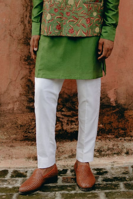 Drishti & Zahabia_Green Silk, Chanderi Silk, Cotton Embroidery Floral Veil Print Bundi Set _Online_at_Aza_Fashions