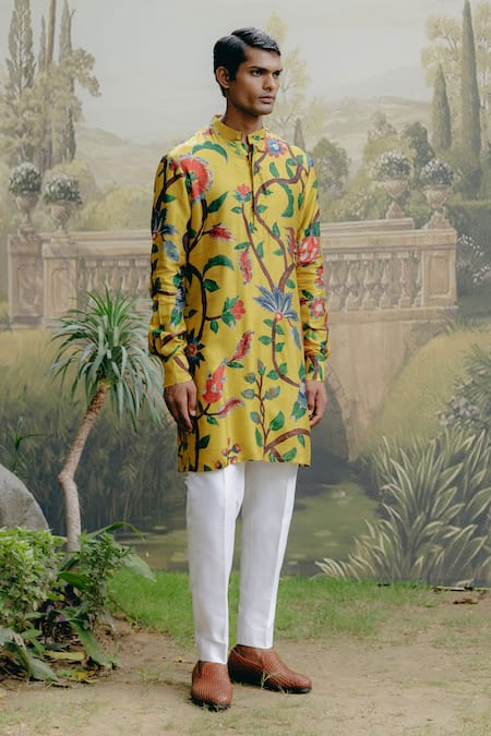 Drishti & Zahabia Floral Veil Print Kurta With Pant 