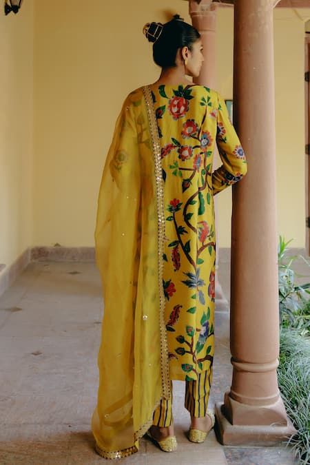 Drishti & Zahabia Kalamkari Print Kurta Pant Set 