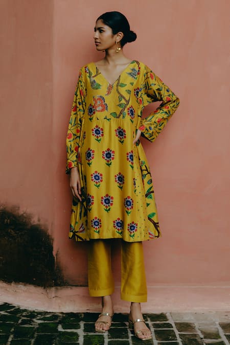 Drishti & Zahabia Kalamkari Print Kurta With Salwar 