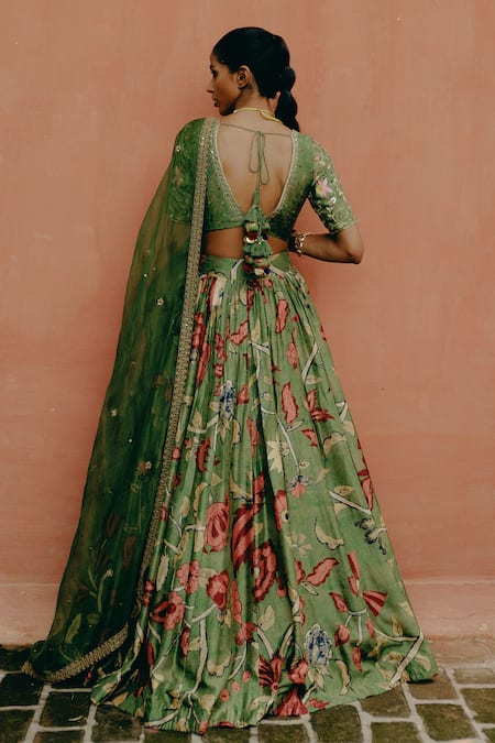 Drishti & Zahabia Hand Embroidered Blouse Lehenga Set 