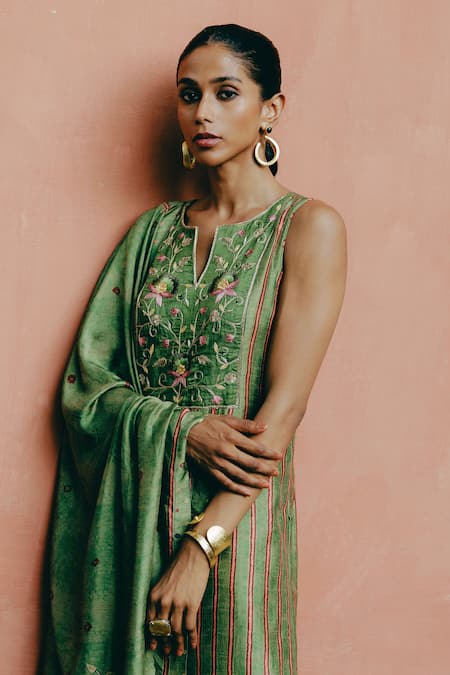 Drishti & Zahabia_Green Silk, Crepe Embroidery, Zari, Sequins Round Neck Hand Kurta Pant Set _at_Aza_Fashions