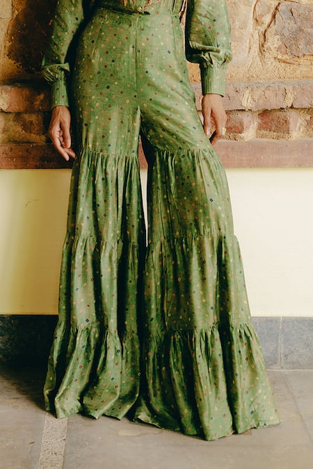 Drishti & Zahabia Green Silk, Crepe Embroidery Collared Kalamkari Print Shirt With Sharara at Aza Fashions Drishti & Zahabia_Green Silk, Crepe Embroidery Collared Kalamkari Print Shirt With Sharara _at_Aza_Fashions