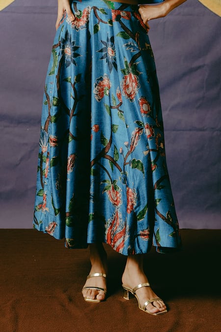 Buy Drishti & Zahabia Blue Silk, Crepe Embroidery Sweetheart , Open Kalamkari Print Skirt Set Online at Aza Fashions Buy_Drishti & Zahabia_Blue Silk, Crepe Embroidery Sweetheart , Open Kalamkari Print Skirt Set _Online_at_Aza_Fashions