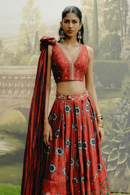 Drishti & Zahabia_Red Silk, Crepe Sequins, Zari V-neck Box Pleat Printed Lehenga Set _Online_at_Aza_Fashions