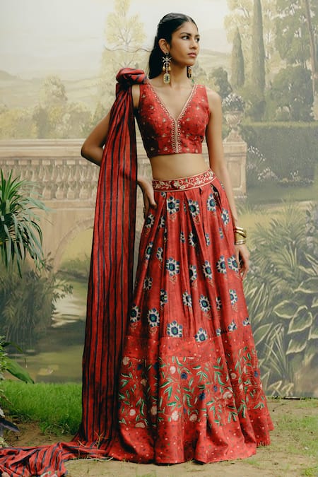 Buy_Drishti & Zahabia_Red Silk, Crepe Sequins, Zari V-neck Box Pleat Printed Lehenga Set _Online_at_Aza_Fashions