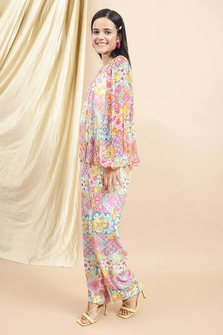 Buy_Ewoke_White Crepe Round Neck Lemon Burst Print Flared Top With Pant _Online_at_Aza_Fashions