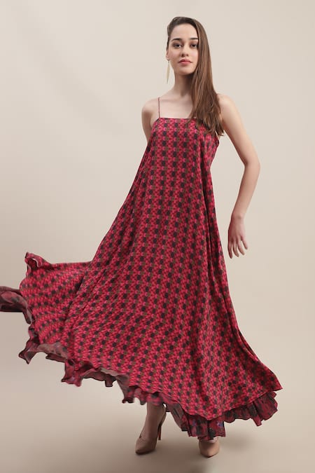 Ewoke_Red Crepe Square Neck Charlotte Geometric Print Maxi Dress _Online_at_Aza_Fashions