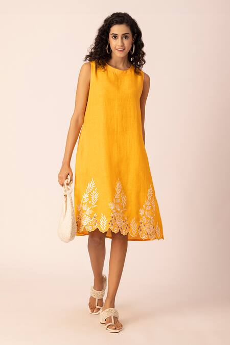 Ewoke Yellow Hemp Embroidery Round Neck Floral Border Sheath Dress 