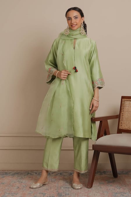 Nemaani Green Kurta And Pant Chanderi Silk Embroidered Dori Notched Floral A-line Set 