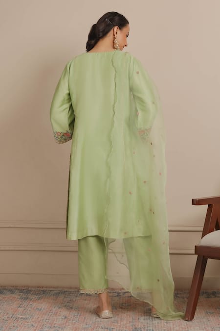 Nemaani Dori Floral Embroidered A-Line Kurta Pant Set 