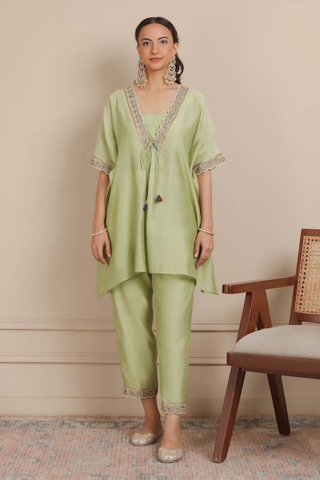 Buy Nemaani Green Chanderi Silk, Cotton Embroidery V-neck Floral Kaftan With Pant Online at Aza Fashions Buy_Nemaani_Green Chanderi Silk, Cotton Embroidery V-neck Floral Kaftan With Pant _Online_at_Aza_Fashions