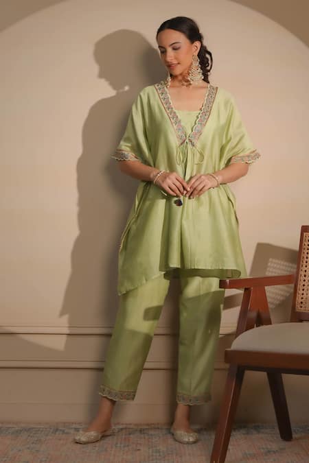 Nemaani Floral Embroidered Kaftan With Pant 