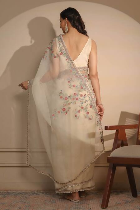 Nemaani Dori Embroidered Saree Set 