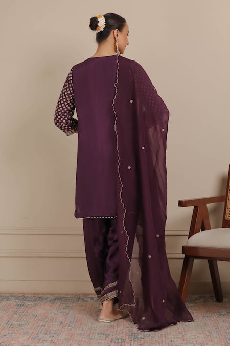 Nemaani Dori Embroidered Short Kurta Salwar Set 