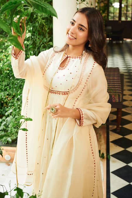 Shop_Almaari By Pooja Patel_Ivory Chanderi, Organza, Silk Tassels, Pearls, Parijat Mirror Anarkali Set _Online_at_Aza_Fashions
