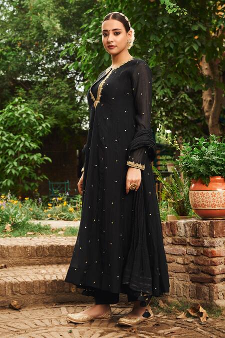 Buy Almaari By Pooja Patel Black Chanderi, Silk Pearls, Tassels, Gota Banful Embroidered Anarkali Set Online at Aza Fashions Buy_Almaari By Pooja Patel_Black Chanderi, Silk Pearls, Tassels, Gota Banful Embroidered Anarkali Set _Online_at_Aza_Fashions
